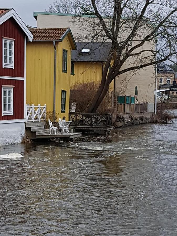 Hvilan V-Hem Norrtaelje Ab Esterno foto
